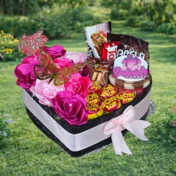 Cajita de Rosas con bombones, nutela y variedad de confituras