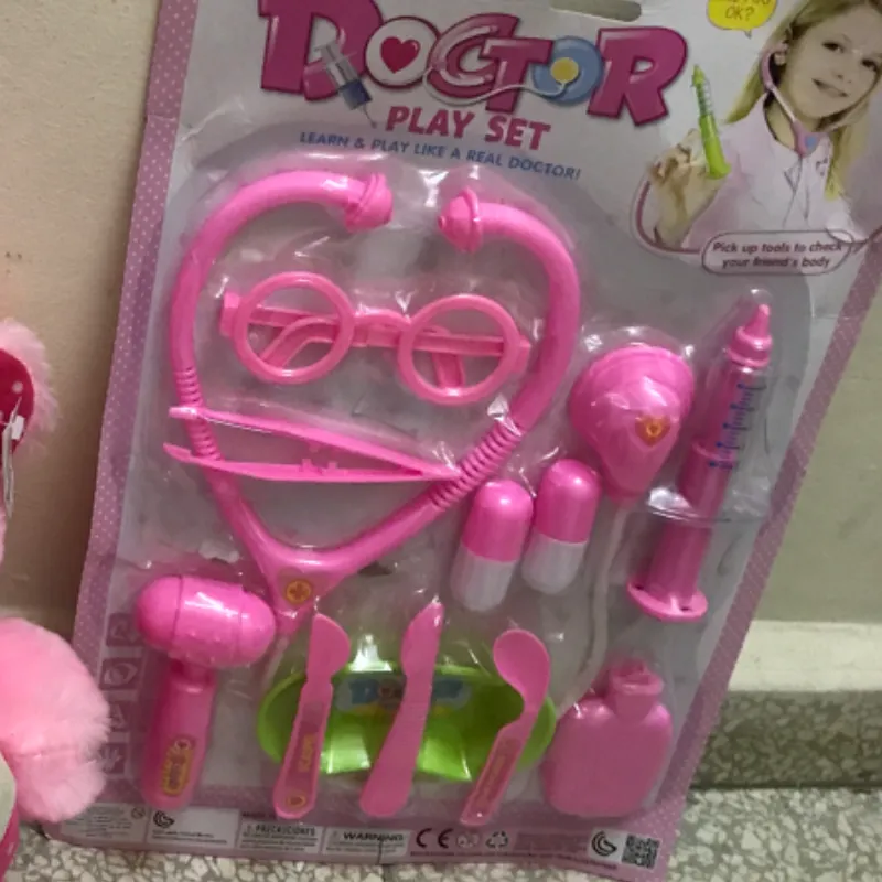 Juego de enfermería rosado