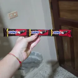 Peter Arno con Mani  (dividido en 3 peter dentro )