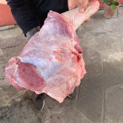 Paleta de Cerdo de 15 lbs 