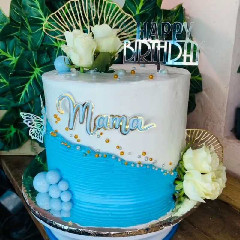 Pastel de Diseños Y altos