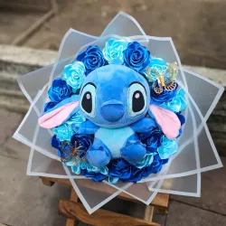 Ramo Buchón  de 25 rosas con Stich Azul 