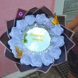 Ramo con Espejo y rosas + dedicatoria