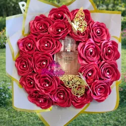 Ramo con Perfume Disponible para Entrega inmediata 