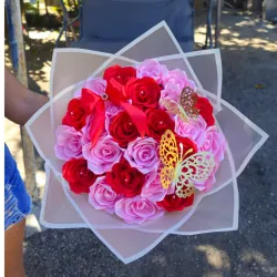 Ramo de 25 rosas eternas rosado