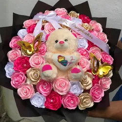 Ramo de 50 rosas eternas con peluche 🧸 