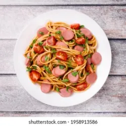 🍝 Espaguetis con pepperoni y Queso 