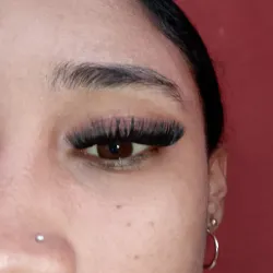 Pestañas largas (15-17)