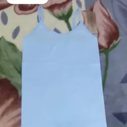Blusa azul de tirantes