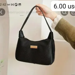 Bolso negro de moda