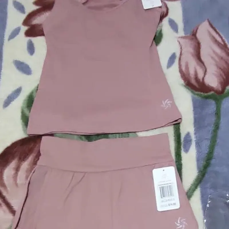 Conjunto short y camiseta