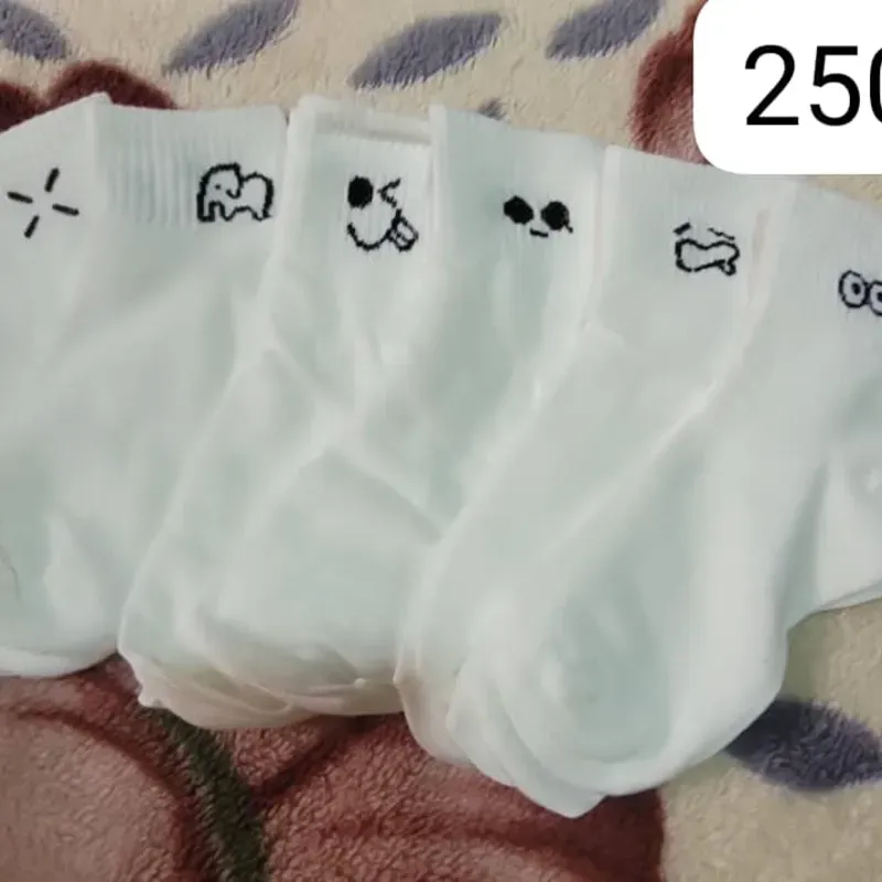 Medias con caritas