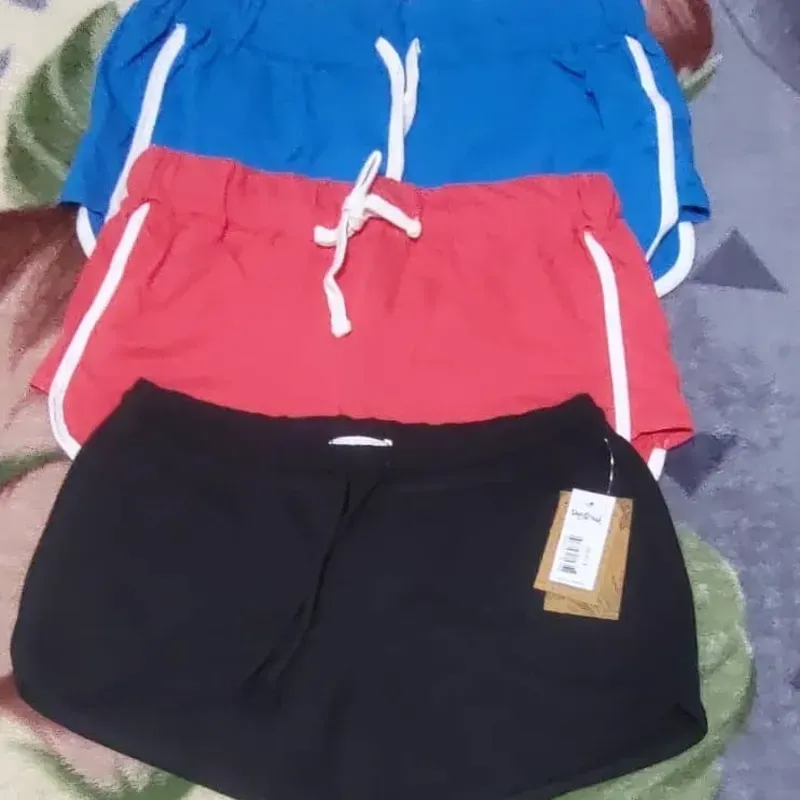 Shorts cortos