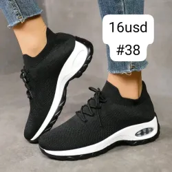 Tenis negros