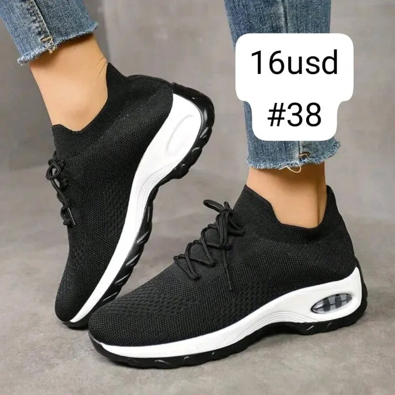 Tenis negros