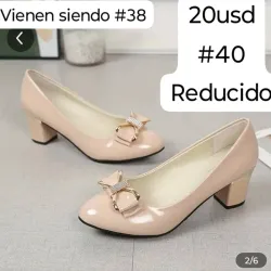 Zapatos beich de tacón cuadrado, bajo