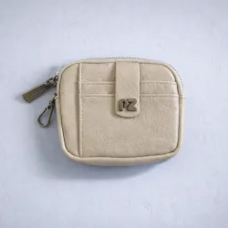 Monedero / tarjetero de cuero color Beige