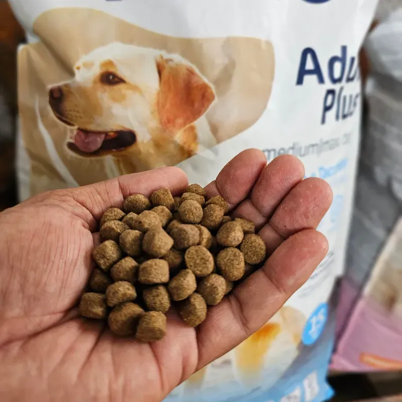 PIENSO PLUTO ADULT PLUS 18 KG (PAVO Y POLLO)
