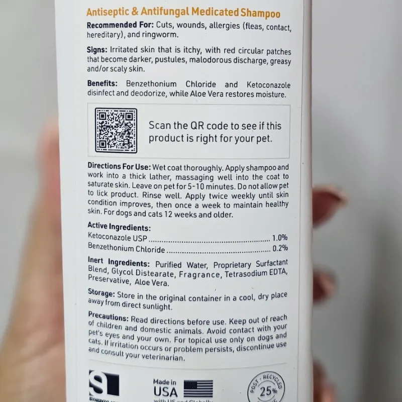 VETERINARY FORMULA CLINICAL CARE 16 OZ (Champú Medicado Antiséptico y Antifúngico)