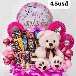 Caja grande con peluche y confituras
