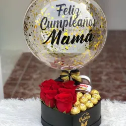 Caja sorpresa con globo burbuja , bombones, nutella y flores