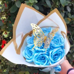 Ramo de 7 rosas eternas