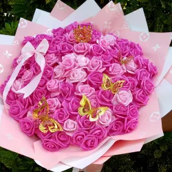 Ramo buchon de 100 rosas