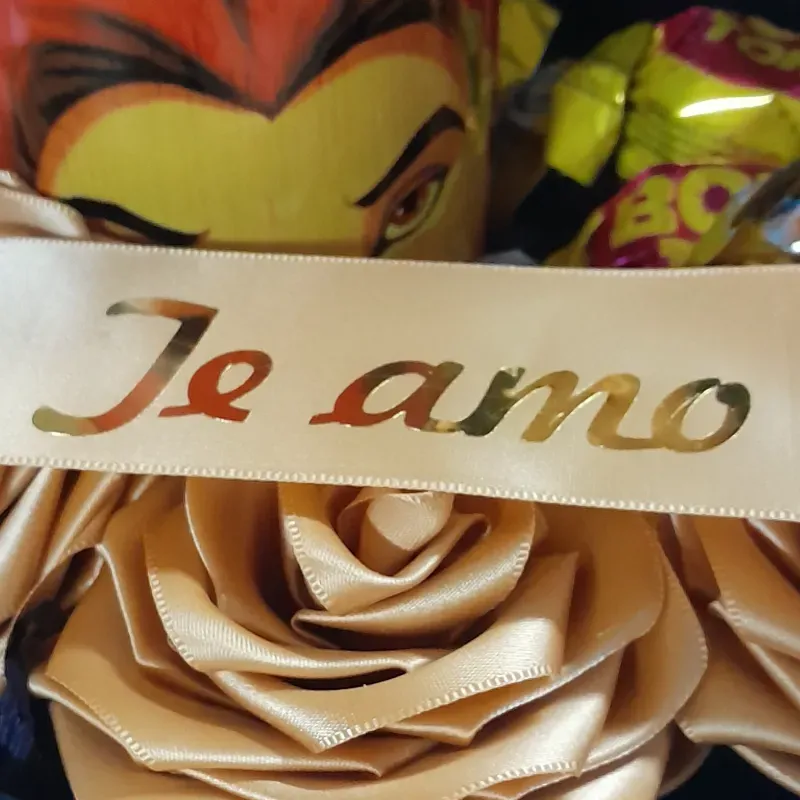 Bandas personalizadas para ramos y cajas de regalos 