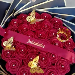 Mega ramo de 30 rosas