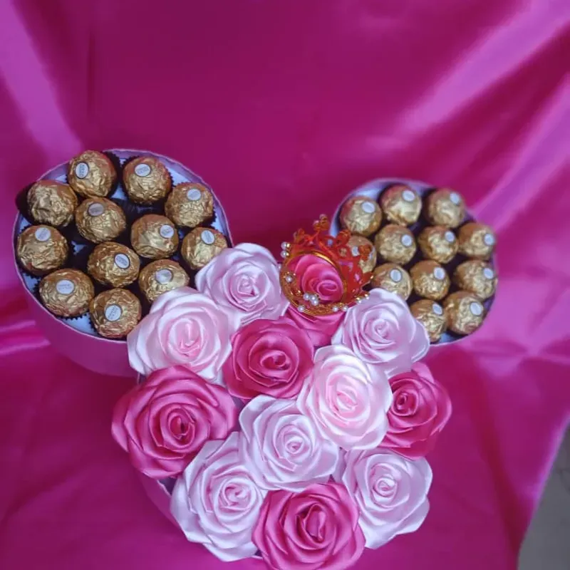 Minie de chocolate y rosas