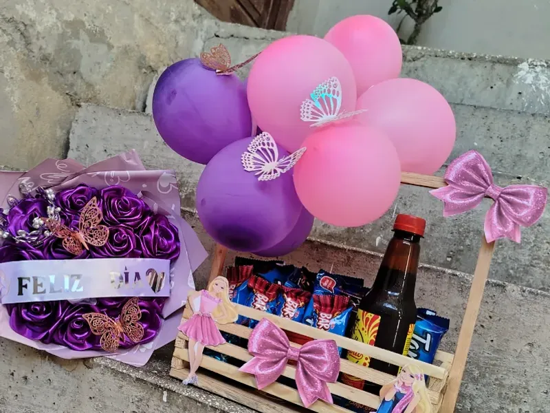 Cajitas  personalizadas con globos 