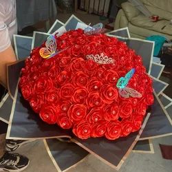 Ramo de 100 Rosas Eternas ✨