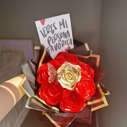 Ramo de 7-Rosas Eternas ✨