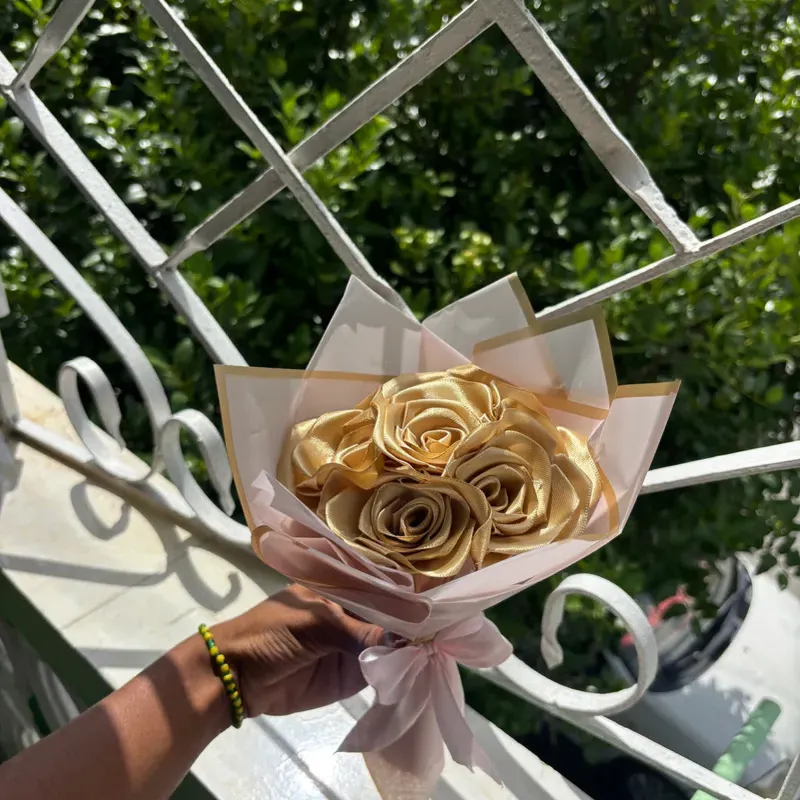 Ramos de rosas eternas 