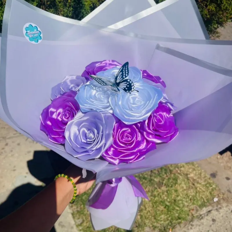 Ramo de 11 rosas 💜