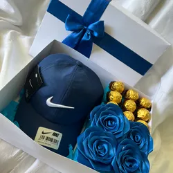 Caja con gorra 🧢