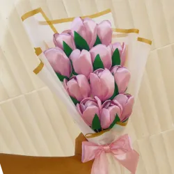 13 tulipanes