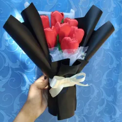 7 tulipanes