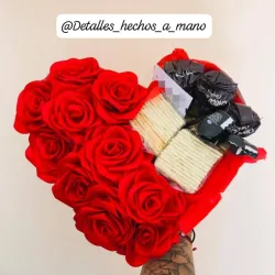Corazón de rosas