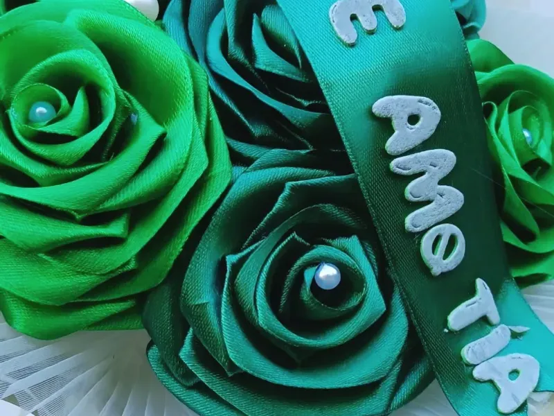 Ramos de rosas de 5 a 10 flores 