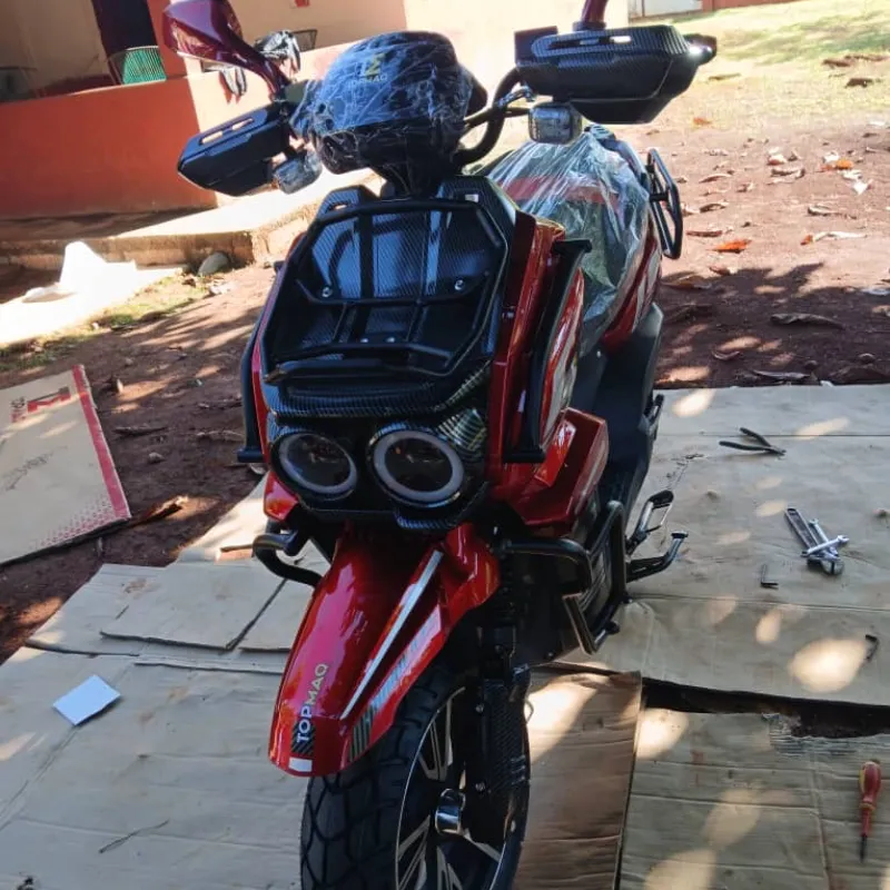 MOTO ELÉCTRICA TOPMAQ TANK 🏍️