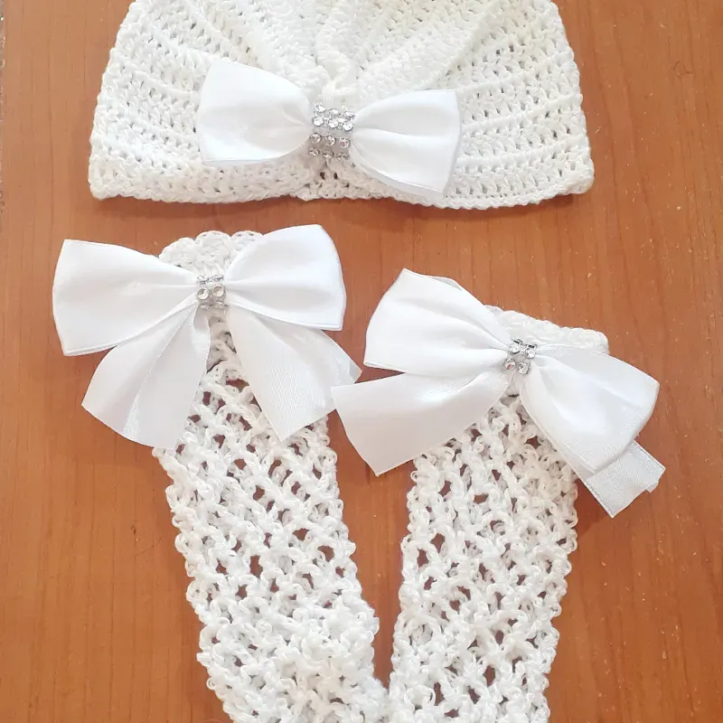 Conjunto gorro y medias altas 