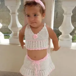 Conjunto saya y crop top