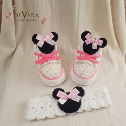 Tenis perlado de Minnie Mouse
