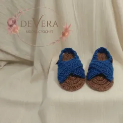 Sandalias cruzadas