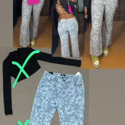 Pantalón con estampado floral 