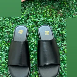 Sandalias básicas negras 