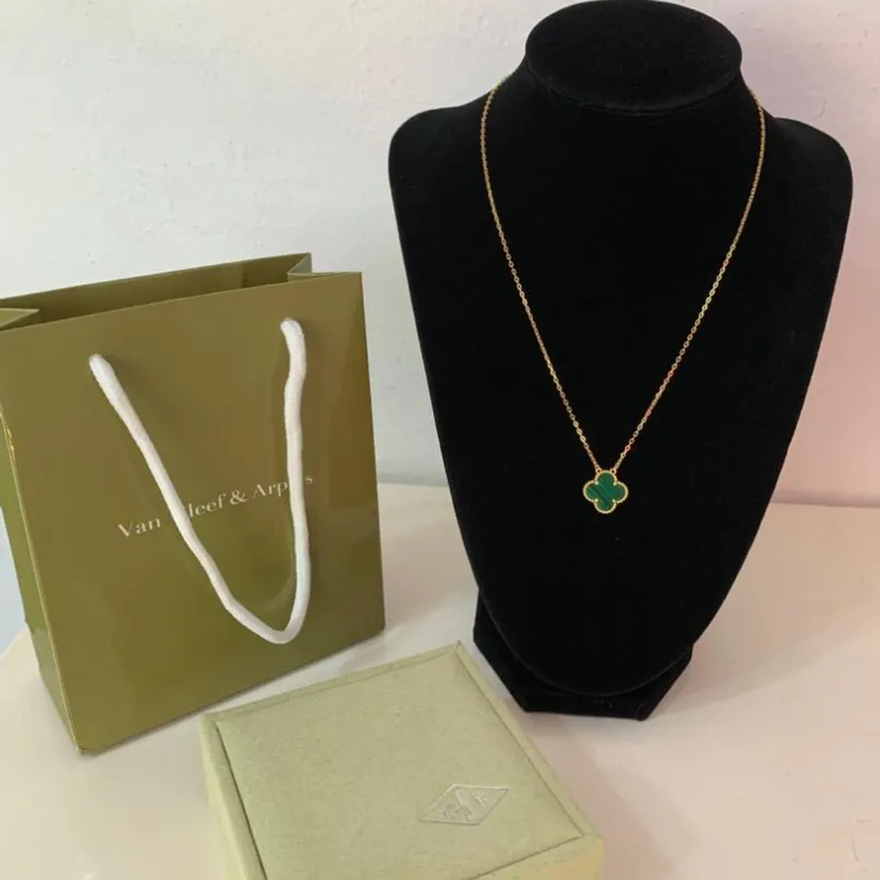 Cadena Van Cleef Verde 