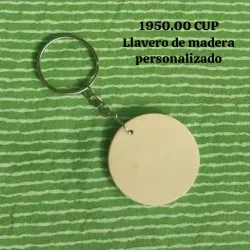 Llavero de madera personalizado 1950 CUP