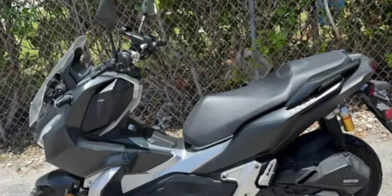 Honda ADV 150 cc 4 tiempos  original